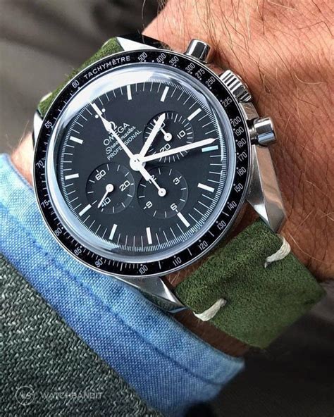 changing strap omega speedmaster|omega speedmaster professional straps.